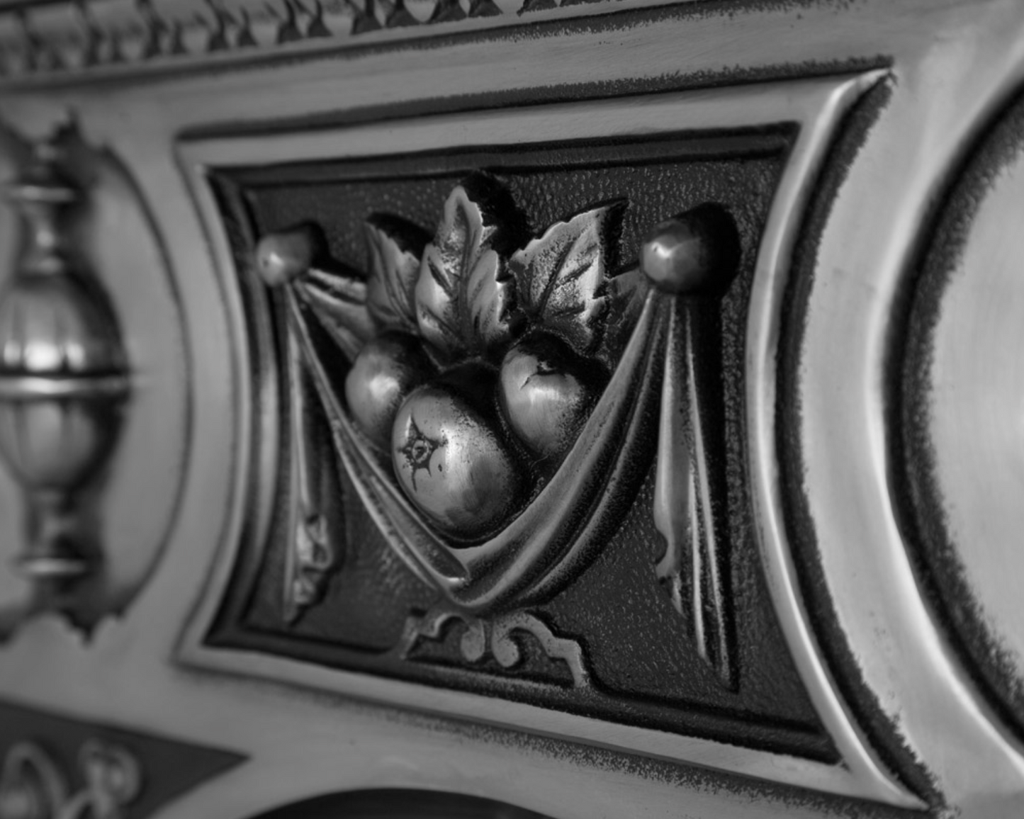 Carron Victorian Small Combination Fireplace Detail