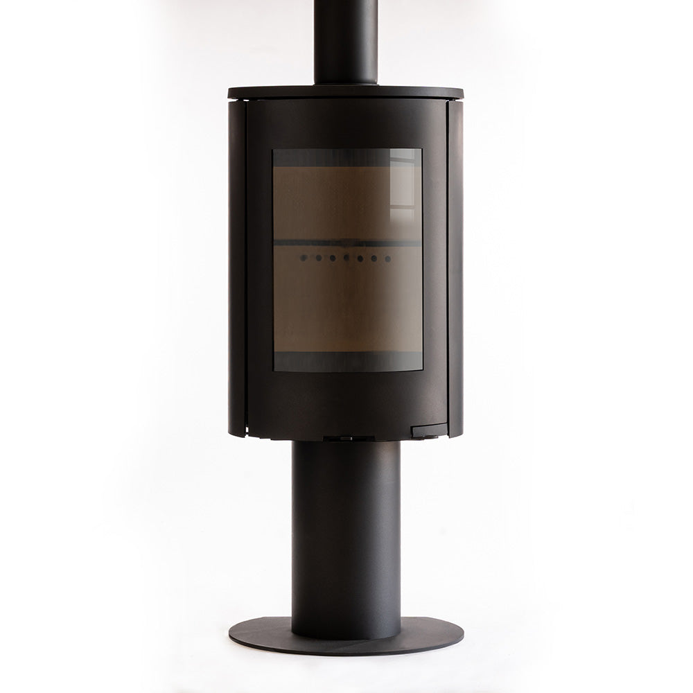 Bristol Explorer C5 with Pedestal in Black,  freestanding stove on a white background