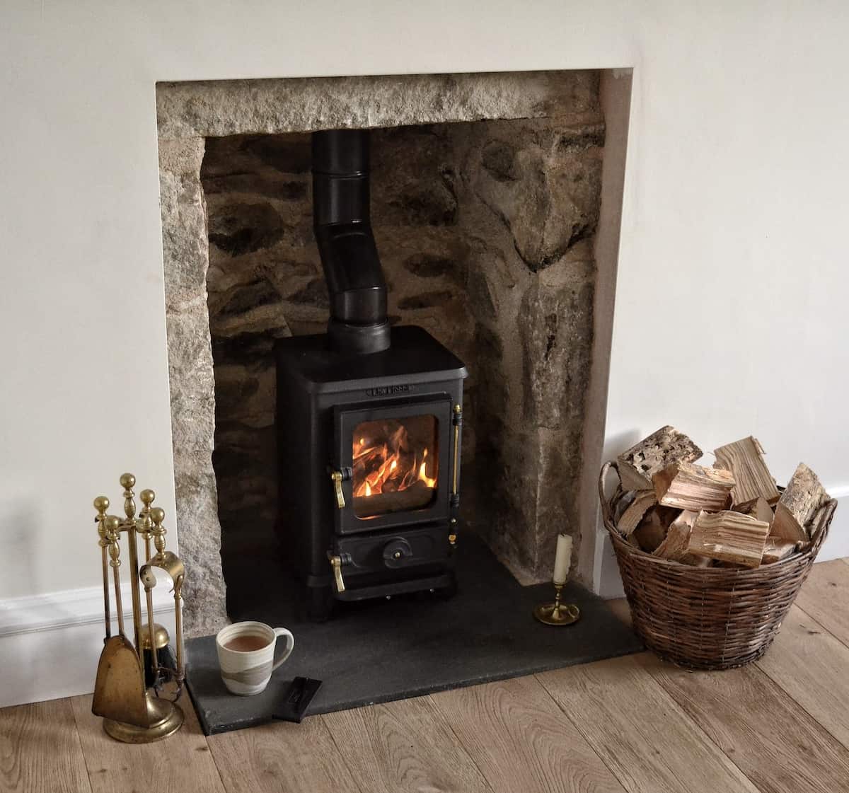Salamander Hobbit Stove 4kW Wood Burning & Multi Fuel