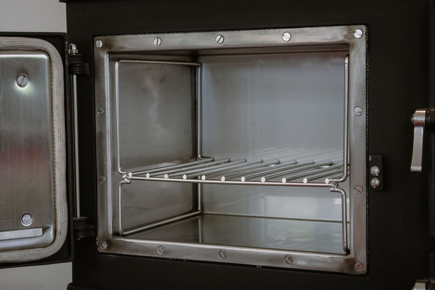 Salamander Little Range Cookstove Oven Close Up
