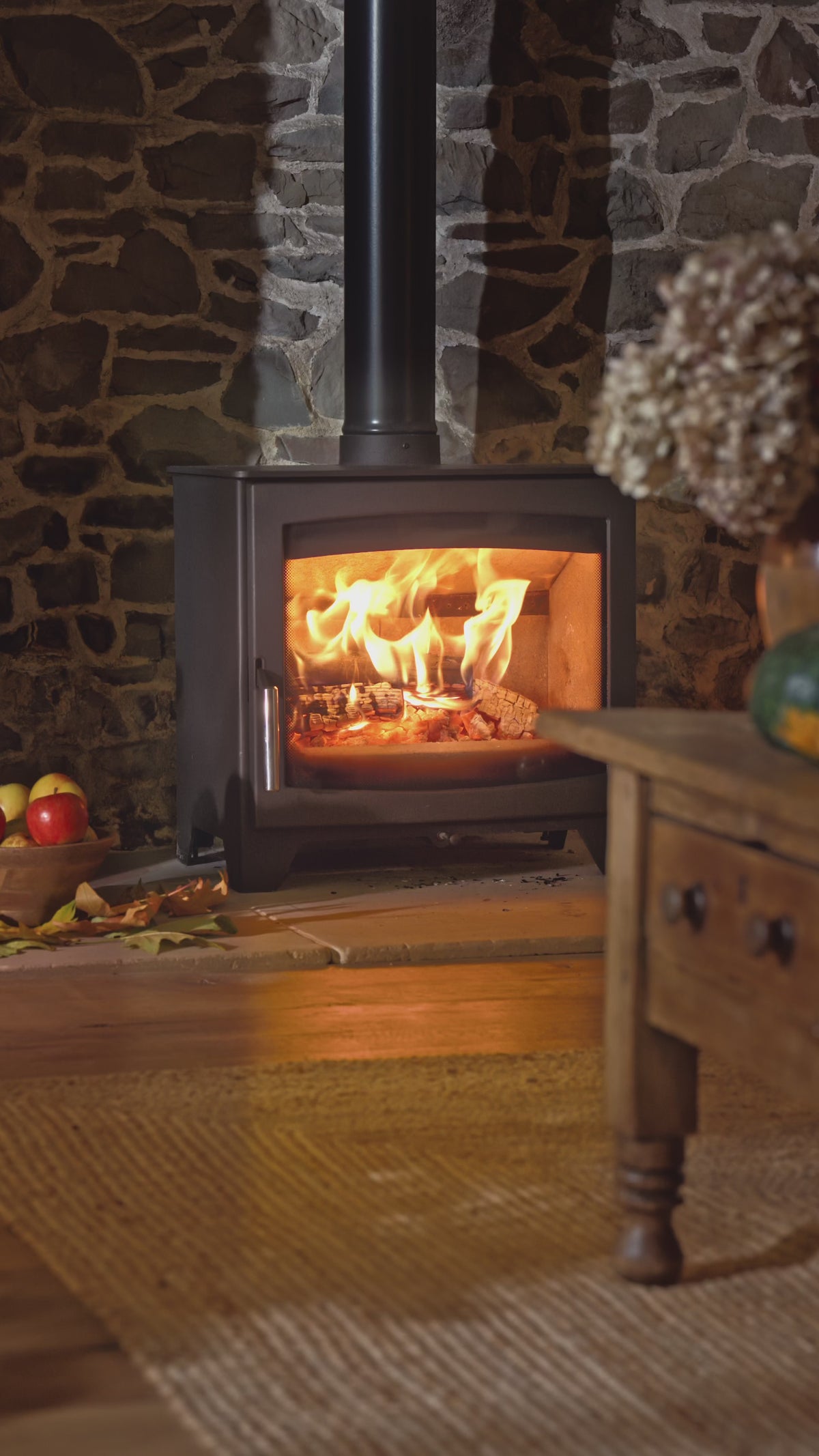 Parkray Aspect 7 wood burning stove video in a cosy lounge setting.